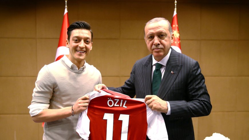 German former Arsenal star enters Turkish politics