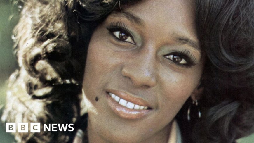 Tributes paid to funk and soul singer Gwen McCrae