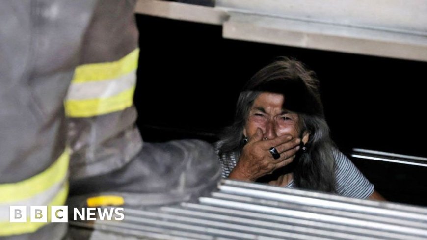 Chile power cut: 'We were trapped like sardines in the dark'