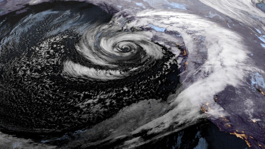 What is the difference between a cyclone, typhoon and hurricane?