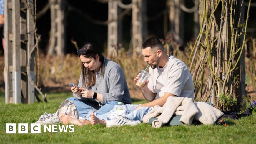 UK hotter than Costa del Sol on warmest weekend of the year