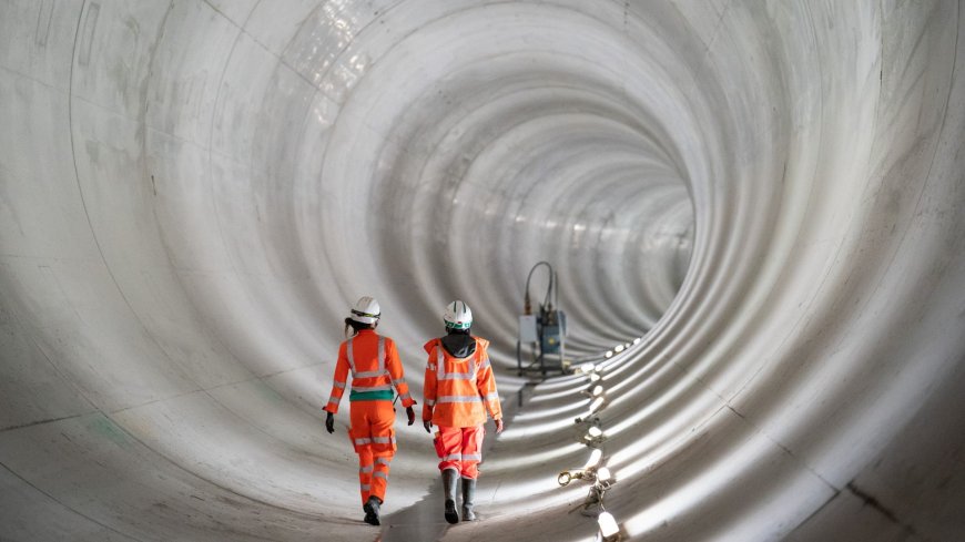 Royal London closes in on &#163;130m purchase of &#8216;Super-Sewer&#8217; investor